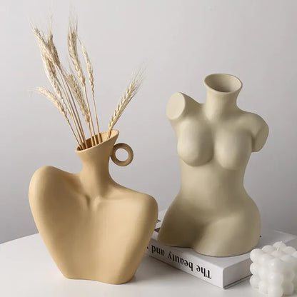 Home Decor Sculpture Ceramic VaseElevate your home decor with our Home Decor Sculpture Ceramic Vase, a captivating blend of functionality and artistic expression.🏺 Sculptural Design: A unique and eModernModernHome Decor Sculpture Ceramic Vase